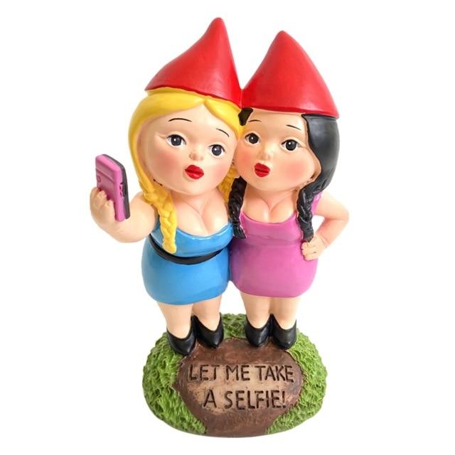 nain de jardin selfie