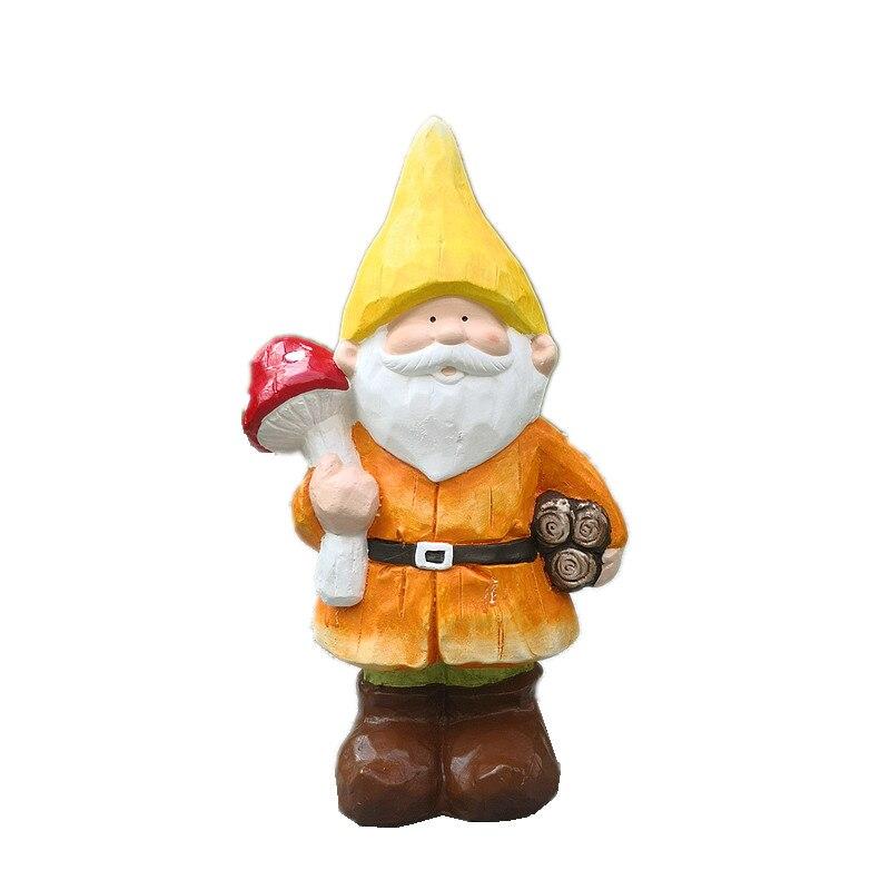 nain de jardin avec champigon